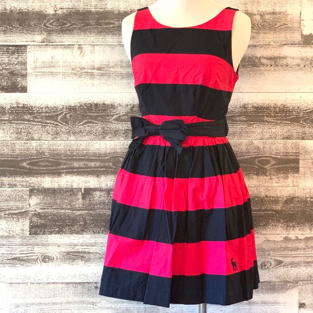 Abercrombie Mini dress. NWT SZ 2